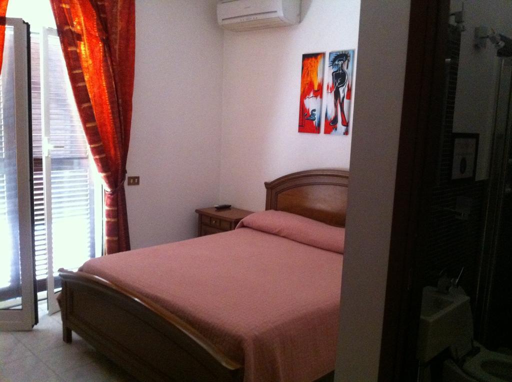 Bed and Breakfast Ciao Ciao Roma Pokój zdjęcie